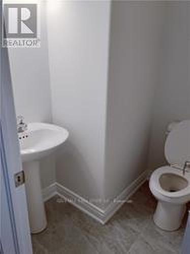 1117 Rippingale Trail, Peterborough, ON - Indoor Photo Showing Bathroom