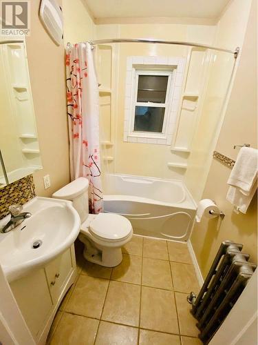 218 Regent Street, Sudbury, ON - Indoor Photo Showing Bathroom