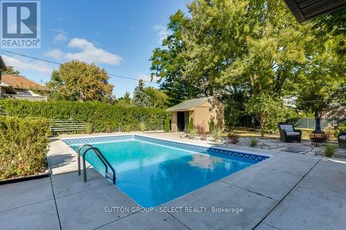 988 Glenbanner Road, London, ON - Outdoor With In Ground Pool With Backyard