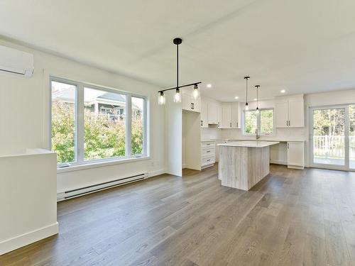 Dining room - 721 Rue Des Saules, Coaticook, QC - Indoor Photo Showing Kitchen