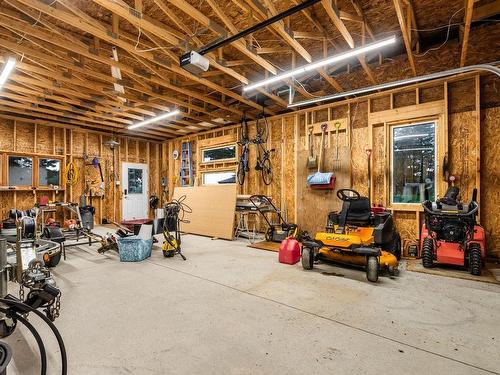 Garage - 159 Rue Custeau, Magog, QC - Indoor Photo Showing Basement