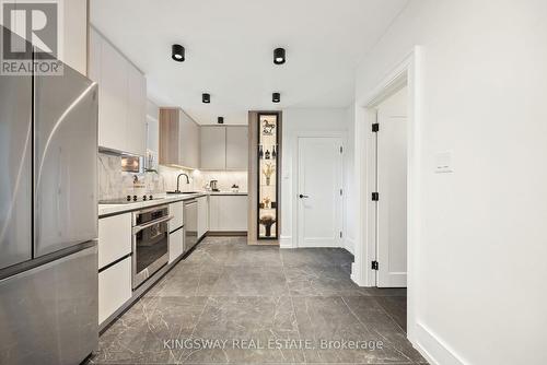 22 Cliffcrest Drive, Toronto, ON - Indoor Photo Showing Kitchen