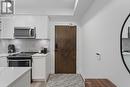 516 - 100 Eagle Rock Way, Vaughan, ON  - Indoor Photo Showing Kitchen 