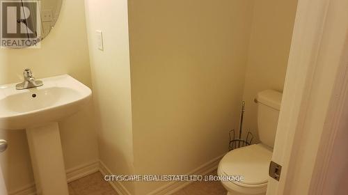 56 Narbonne Crescent, Hamilton, ON - Indoor Photo Showing Bathroom