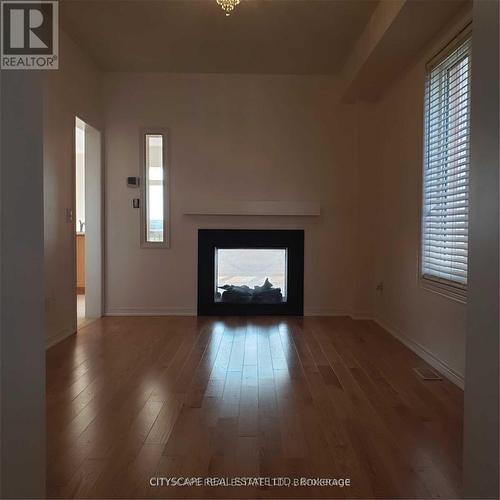 56 Narbonne Crescent, Hamilton, ON - Indoor Photo Showing Living Room With Fireplace