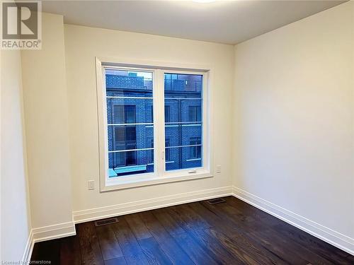 Secondary bedroom - 258 Hespeler Rd Road Unit# 36, Cambridge, ON - Indoor Photo Showing Other Room