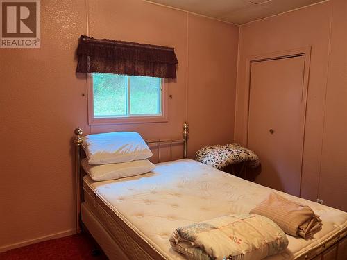 27 Center Street, Baie Verte, NL - Indoor Photo Showing Bedroom