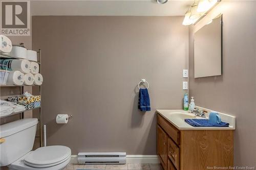 93 Christopher, Moncton, NB - Indoor Photo Showing Bathroom