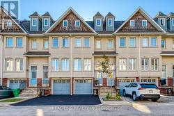 22 - 840 DUNDAS STREET W  Mississauga, ON L5C 1C2