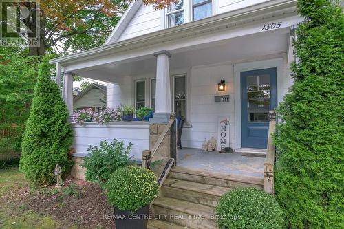 1305 Springbank Avenue, London, ON - Outdoor With Deck Patio Veranda