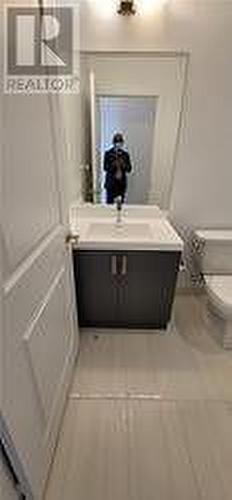 Lph 20 - 8 Nahani Way, Mississauga, ON - Indoor Photo Showing Bathroom