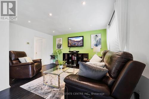 69 Wooliston Crescent, Brampton, ON - Indoor Photo Showing Living Room