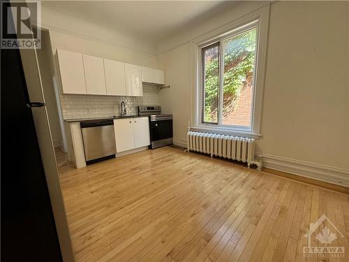 Kitchen - 161 Fifth Avenue Unit#2, Ottawa, ON - Indoor Photo Showing Kitchen