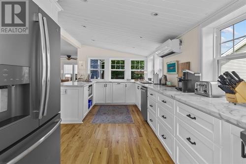 50 Quidi Vidi Village Road, St. John'S, NL - Indoor Photo Showing Kitchen