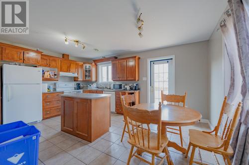 77 Almond Crescent, Stj, NL - Indoor Photo Showing Other Room