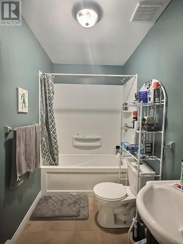 10 Gary Drive, Goulds, NL - Indoor Photo Showing Bathroom