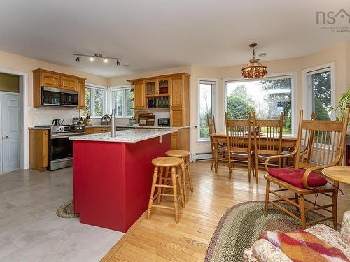 70 Mountain View Drive, Falmouth, NS 