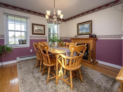 70 Mountain View Drive, Falmouth, NS 