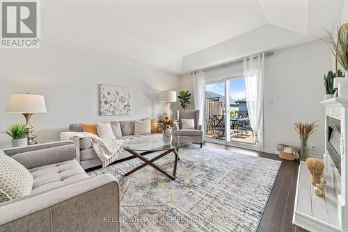 71 Conger Drive, Prince Edward County (Wellington), ON - Indoor Photo Showing Living Room