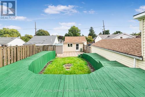 540 Upper Wentworth Street, Hamilton, ON - Outdoor With Backyard