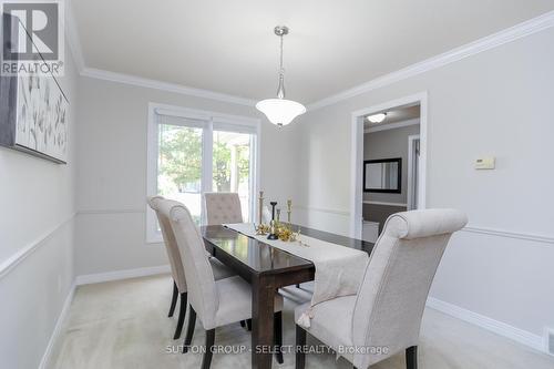 994 Quinton Place, London, ON - Indoor Photo Showing Dining Room