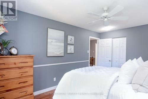 Large bedroom, 10x14 ft - 994 Quinton Place, London, ON - Indoor Photo Showing Bedroom