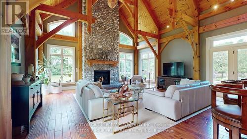 2909 Brigham Road, Middlesex Centre, ON - Indoor Photo Showing Living Room With Fireplace