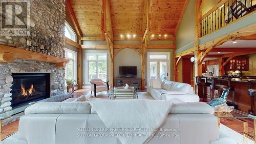 2909 Brigham Road, Middlesex Centre, ON - Indoor Photo Showing Living Room With Fireplace