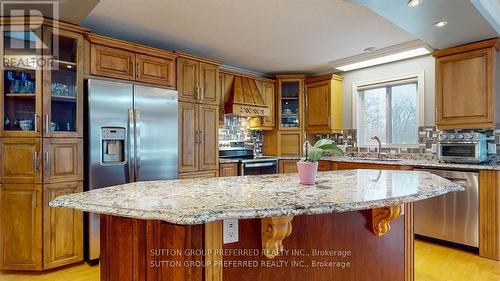 204 Third Street, West Elgin (Rodney), ON - Indoor Photo Showing Kitchen With Upgraded Kitchen