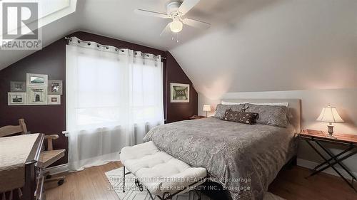 84 Grand Avenue, London, ON - Indoor Photo Showing Bedroom