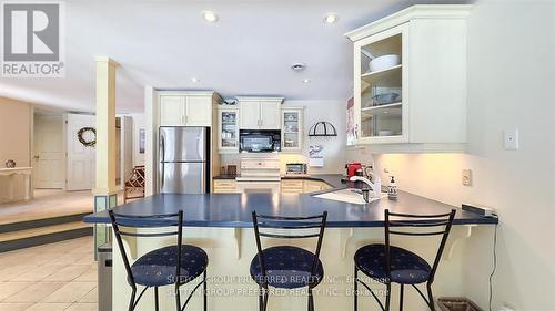 84 Grand Avenue, London, ON - Indoor Photo Showing Kitchen