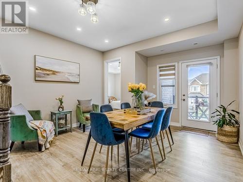 128 Burnhamthorpe Road E, Oakville, ON - Indoor Photo Showing Dining Room