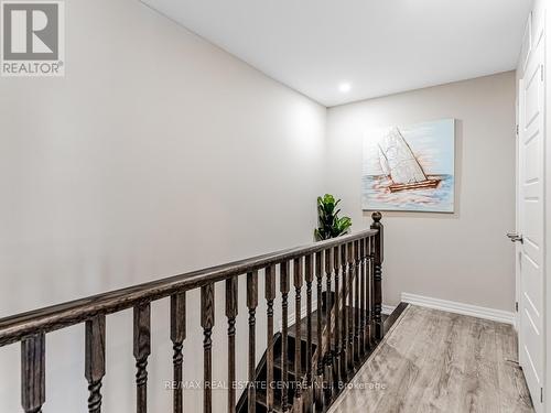 128 Burnhamthorpe Road E, Oakville, ON - Indoor Photo Showing Other Room