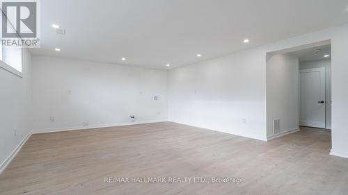 118 Clifton Avenue, Toronto, ON - Indoor Photo Showing Other Room