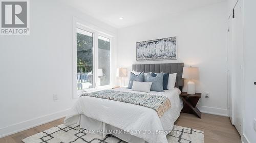 118 Clifton Avenue, Toronto, ON - Indoor Photo Showing Bedroom