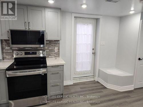 73 Hawkins Crescent, Ajax, ON - Indoor Photo Showing Kitchen