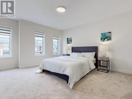 68 Kentledge Avenue, East Gwillimbury, ON - Indoor Photo Showing Bedroom