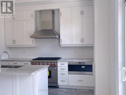 4199 Major Mackenzie Drive, Markham, ON - Indoor Photo Showing Kitchen