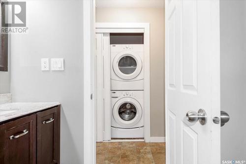 5417 Mcclelland Drive, Regina, SK - Indoor Photo Showing Laundry Room