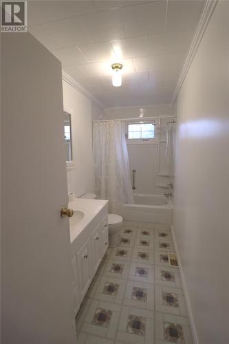 39 B Fifth Avenue, Deer Lake, NL - Indoor Photo Showing Bathroom