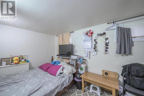 899 Adelaide Street N, London, ON - Indoor Photo Showing Bedroom