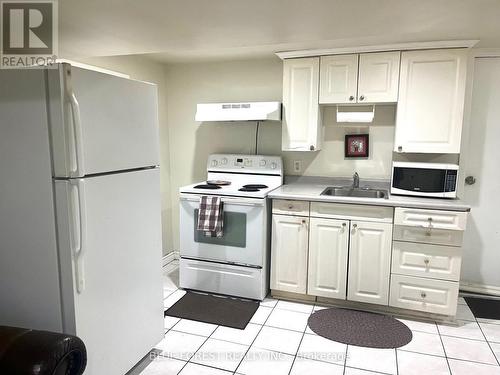 899 Adelaide Street N, London, ON - Indoor Photo Showing Kitchen