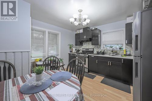 899 Adelaide Street N, London, ON - Indoor Photo Showing Dining Room