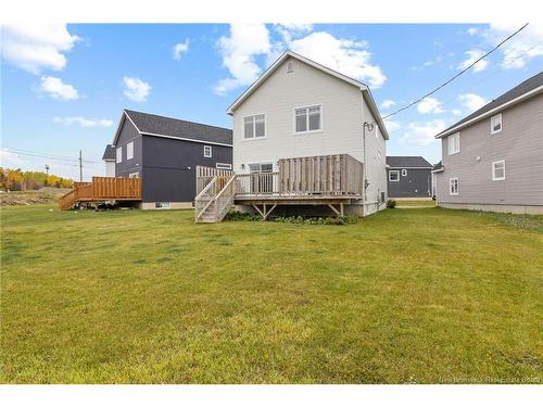 31 Lorilynn Cres, Fredericton, NB 