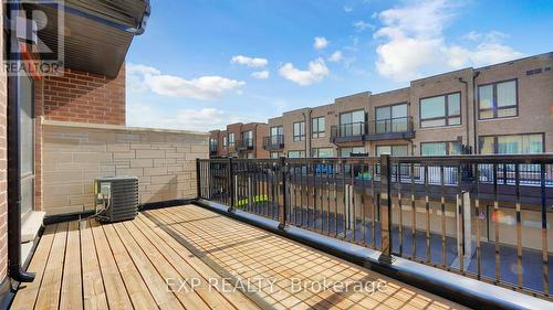 7 Breyworth Road, Markham, ON - Outdoor