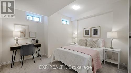 7 Breyworth Road, Markham, ON - Indoor Photo Showing Bedroom