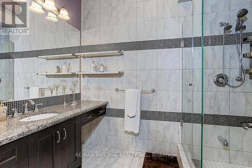 39 Fiorello Court, Vaughan, ON - Indoor Photo Showing Bathroom