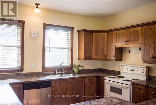 8 Elizabeth Drive, South Bruce Peninsula, ON - Indoor Photo Showing Kitchen With Double Sink