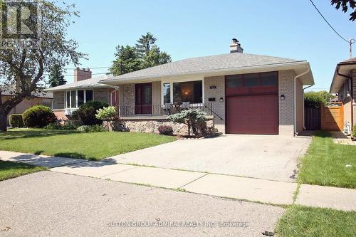 43 Merrygale Crescent, Toronto, ON - Outdoor With Facade