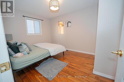 365 Greenbrier Road, Cambridge, ON - Indoor Photo Showing Bedroom